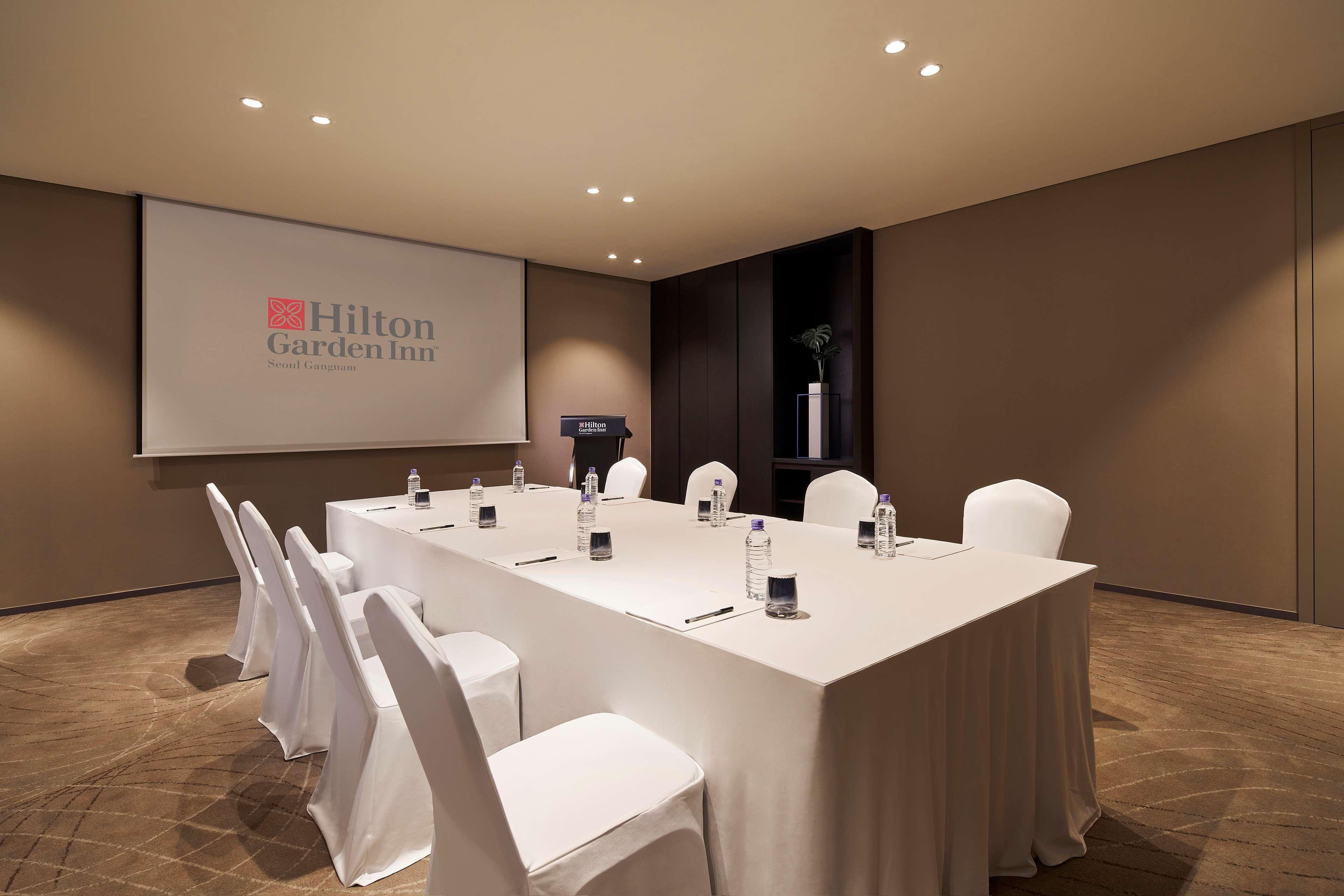 Hilton Garden Inn Seoul Gangnam Extérieur photo