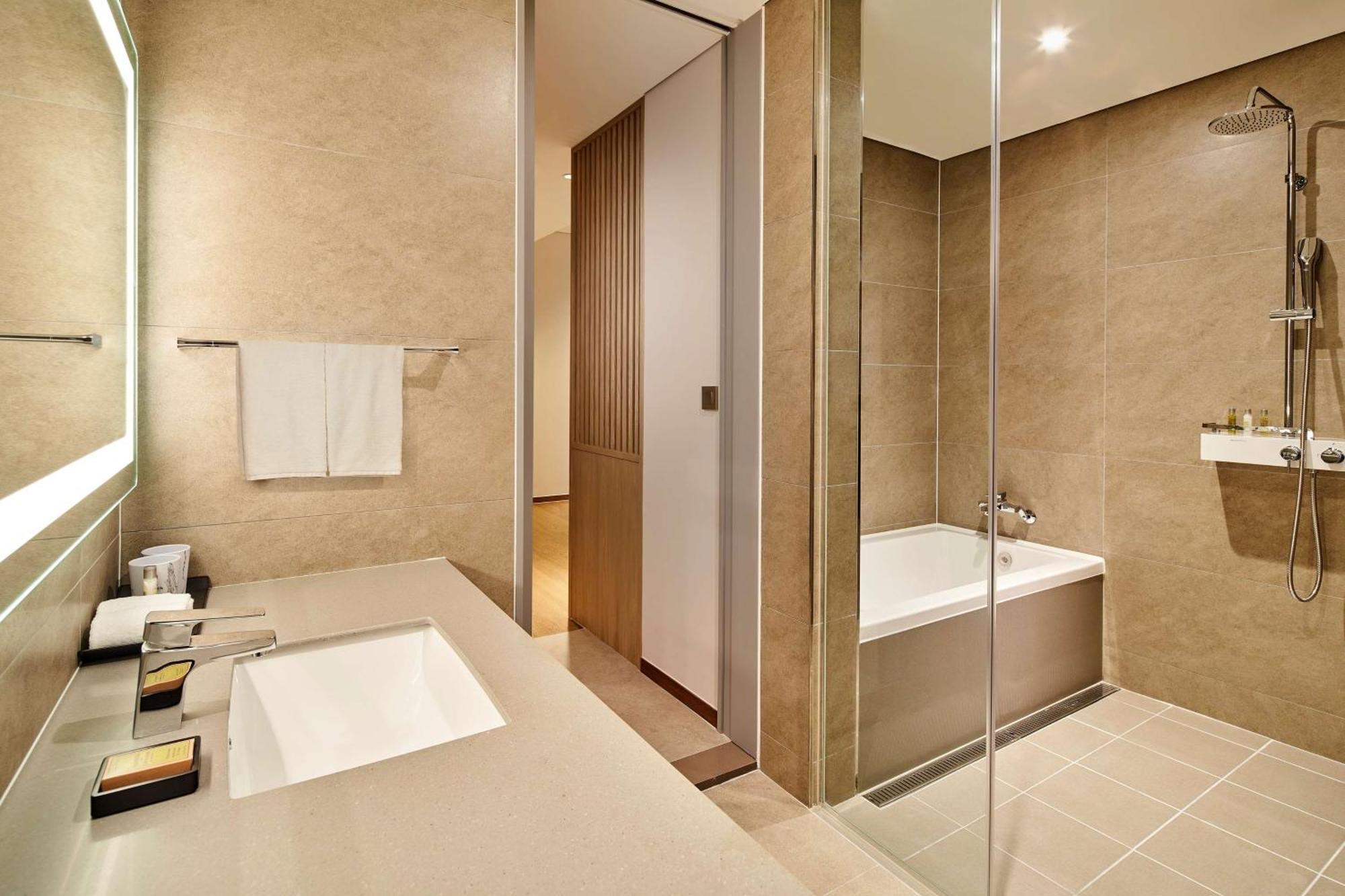 Hilton Garden Inn Seoul Gangnam Extérieur photo